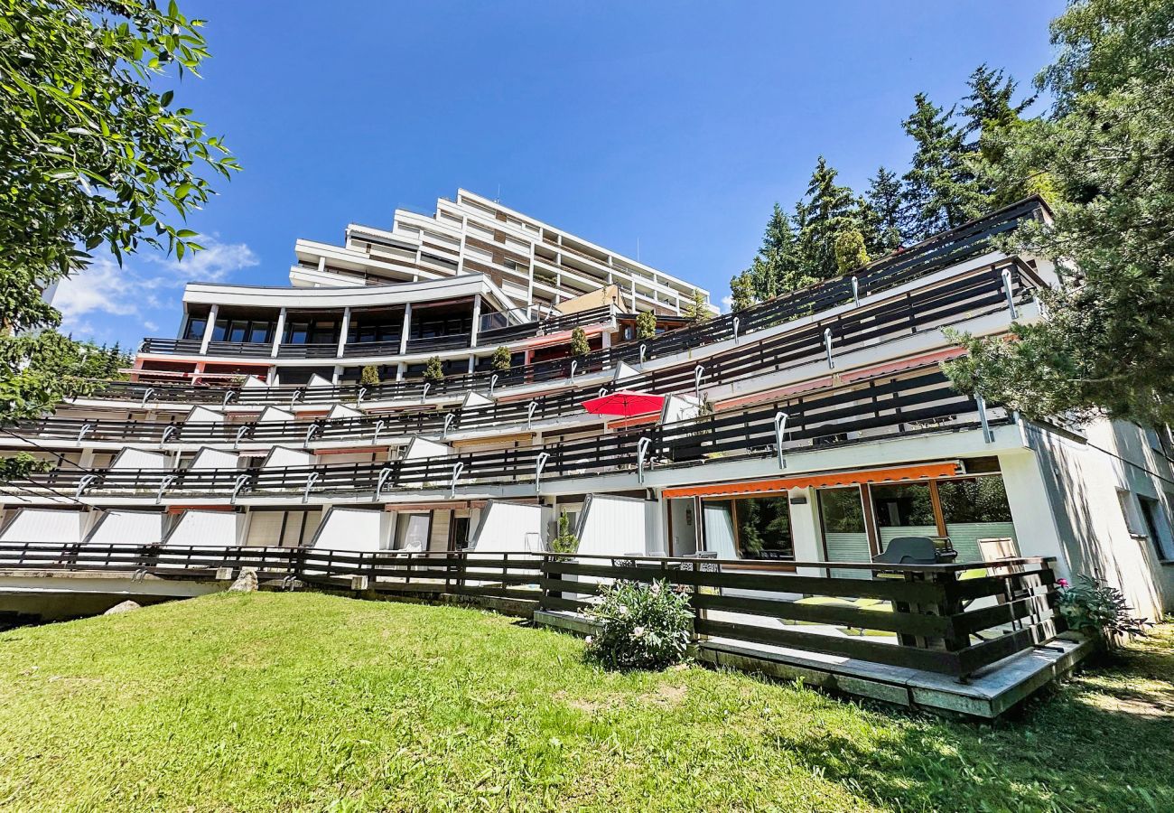 Ferienwohnung in Crans-Montana - Snowstar-Next to ski lift and golf-Crans Montana