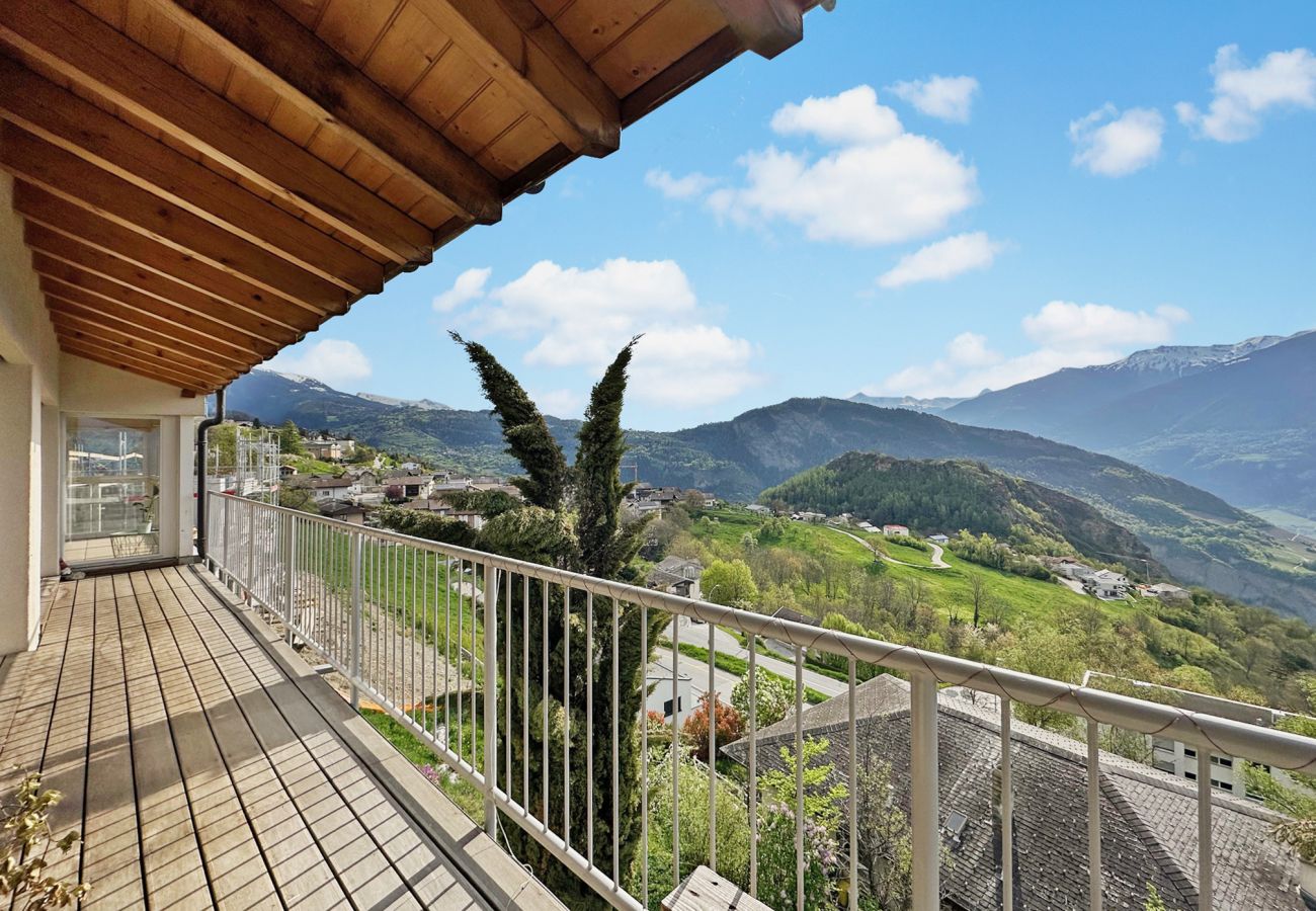 Ferienhaus in Blignou - Family Mountain Hideway in the Swiss Alps