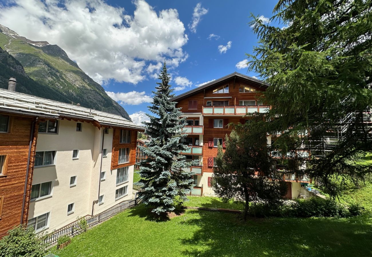 Studio in Zermatt - Haus Cresta - Zermatt Paradise- Swiss Alps