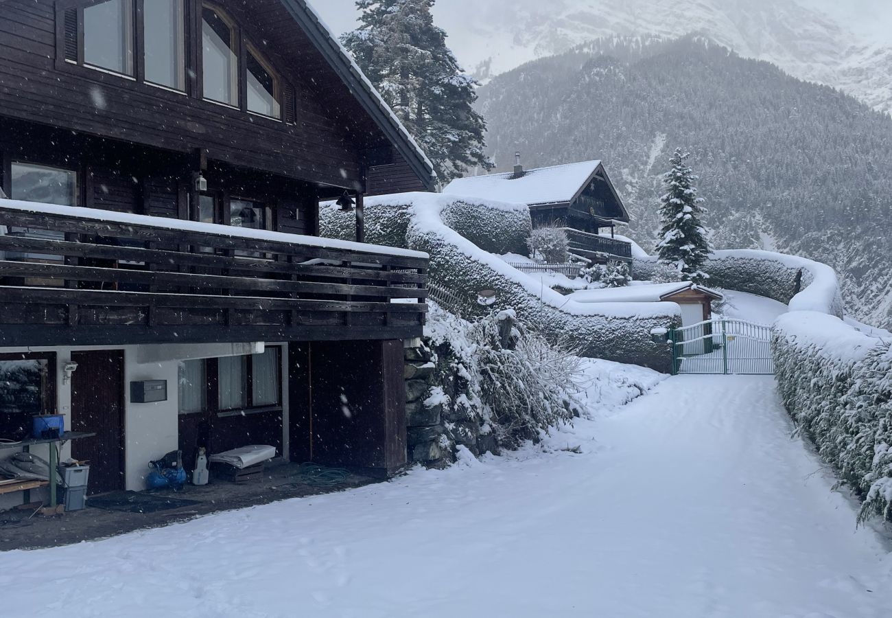 Chalet in Mayens-de-Chamoson - Chalet l'Ardoise - Nature Paradise - Swiss Alps