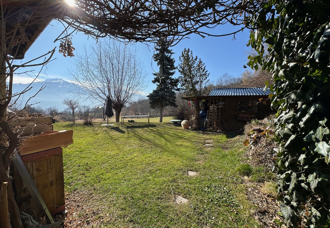 Ferienwohnung in Conzor - Sunny Lily facing the swiss Alps - Crans Montana