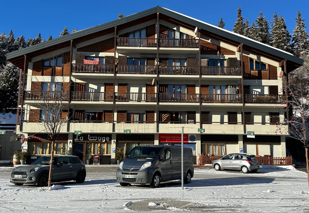 Ferienwohnung in Vex - Alpine Condo ski in and out - 4 Valleys – Swiss Al