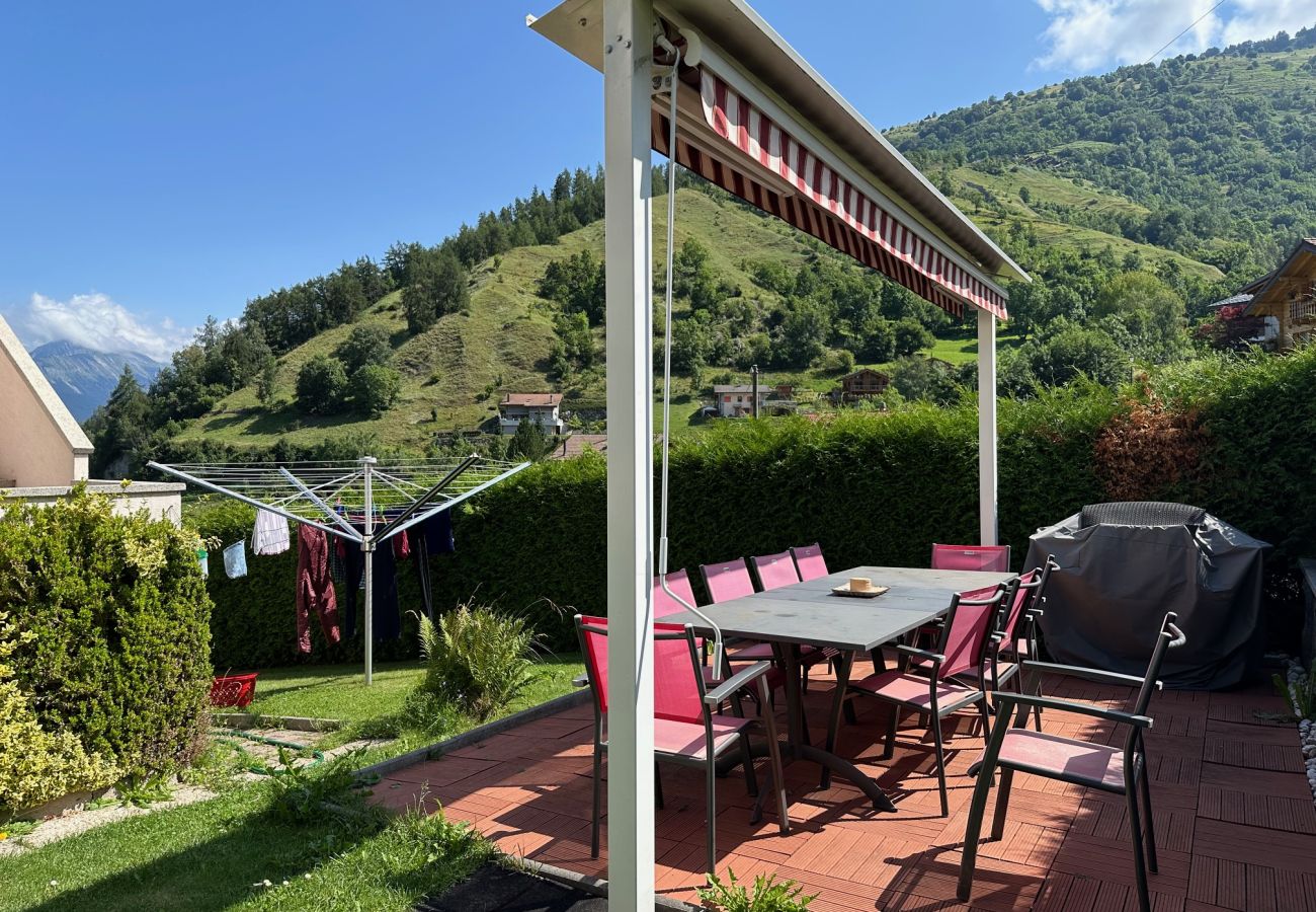 Apartment in Beuson - Family Apt-Ideal Location-Stunning view- Ski-Sion